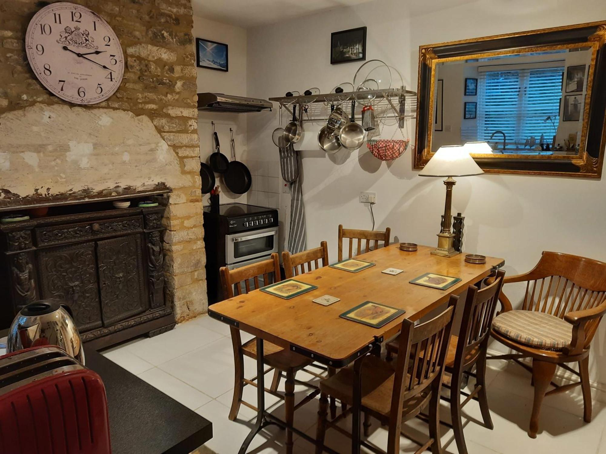 Market Place Cottage, Tetbury, Cotswolds Grade II Central Location المظهر الخارجي الصورة
